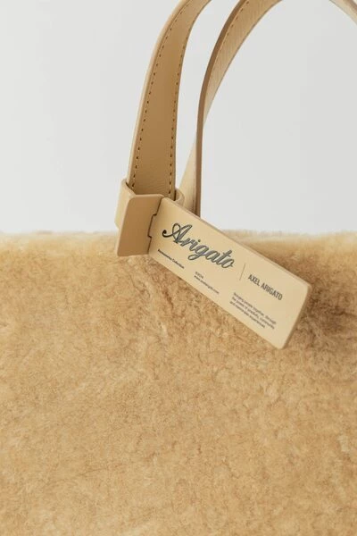 Axel Arigato Handtassen Shearling Small City Bag Beige - Afbeelding 6
