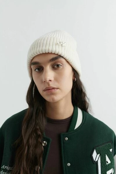 Axel Arigato Hoeden Signature Beanie Beige