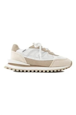 Axel Arigato Sonar Sneakers Beige