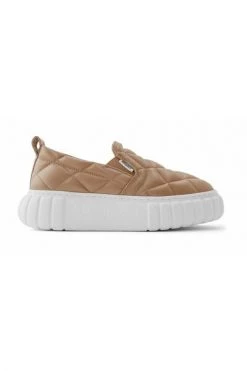 Axel Arigato Haze Slip On Sneakers Beige
