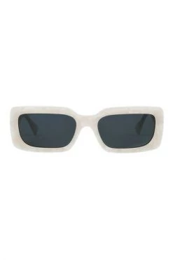Axel Arigato Zonnebrillen Arena Rectangular Sunglasses White