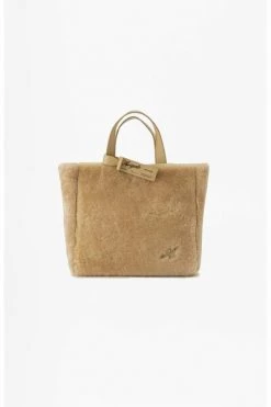 Axel Arigato Handtassen Shearling Small City Bag Beige